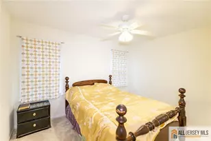 17 Heritage Ct, Ewing Township, NJ 08628 - Photo 26