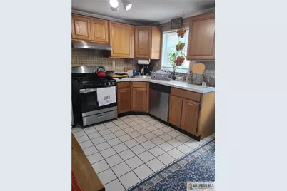 213 Rose Street #2106, Metuchen, NJ 08840 - Photo 6