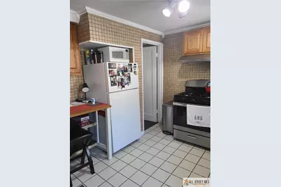 213 Rose Street #2106, Metuchen, NJ 08840 - Photo 4
