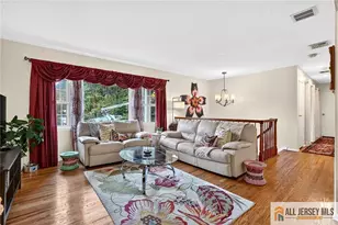 3 Bruce Rd, East Brunswick Township, NJ 08816 - Photo 4