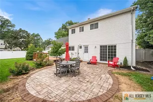 122 Benart Pl, Middlesex, NJ 08846 - Photo 32