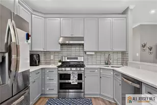 38 Cornell Dr, East Brunswick Township, NJ 08816 - Photo 8