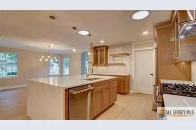 106 Blackbird Drive, Monroe Township, NJ 08831 - Photo 10