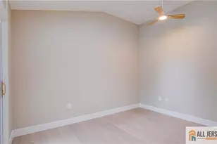 106 Blackbird Dr, Monroe Township, NJ 08831 - Photo 14