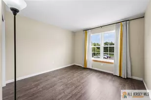 11 Canterbury Cir, Franklin Township, NJ 08873 - Photo 18