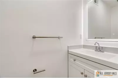 130 Winchester Way, Franklin Township, NJ 08873 - Photo 8