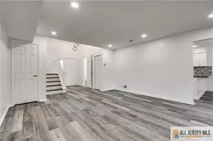 130 Winchester Way, Franklin Township, NJ 08873 - Photo 12