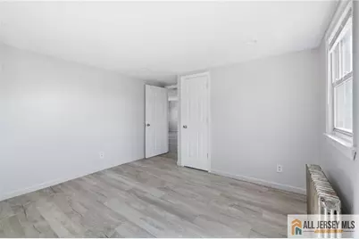 35 Lavern Street, Sayreville, NJ 08872 - Photo 16