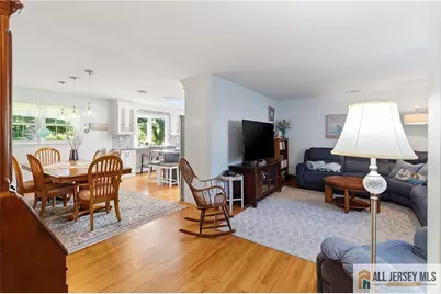 708 Sunbrite Lane, Piscataway Township, NJ 08854 - Photo 8