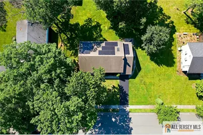 708 Sunbrite Lane, Piscataway Township, NJ 08854 - Photo 28