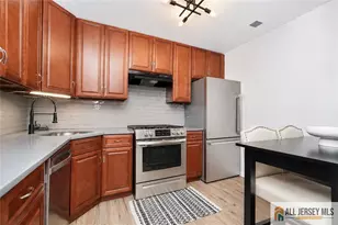 503 Chester Ct, Helmetta, NJ 08828 - Photo 8
