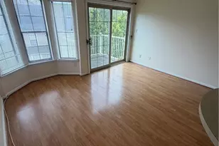130 Longfield Ct, East Brunswick Township, NJ 08816 - Photo 10