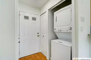 130 Longfield Ct, East Brunswick Township, NJ 08816 - Photo 14