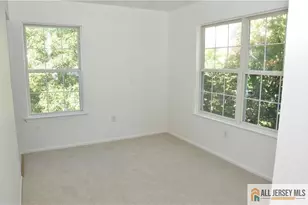 1704 Cypress Ln, East Brunswick Township, NJ 08816 - Photo 8