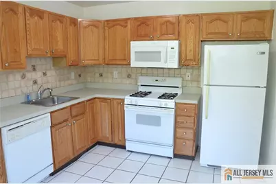 1704 Cypress Lane #4, East Brunswick Township, NJ 08816 - Photo 12