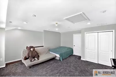 310 South Drive, North Brunswick Township, NJ 08902 - Photo 16