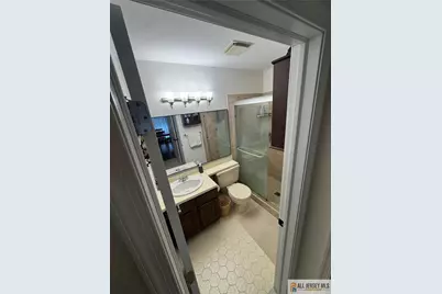194 Yorkshire Court, Old Bridge Township, NJ 08857 - Photo 14