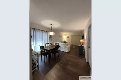 194 Yorkshire Court, Old Bridge Township, NJ 08857 - Photo 4