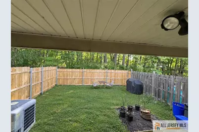 194 Yorkshire Court, Old Bridge Township, NJ 08857 - Photo 18