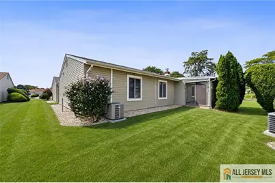 21 Celtis Plaza #21B, Monroe Township, NJ 08831 - Photo 26