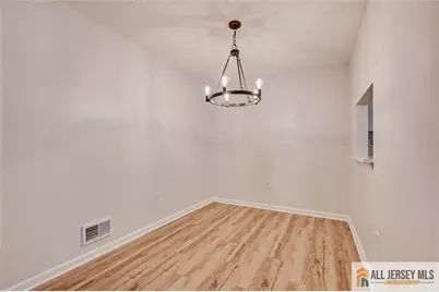 14 Sheffield Court, North Brunswick Township, NJ 08902 - Photo 8