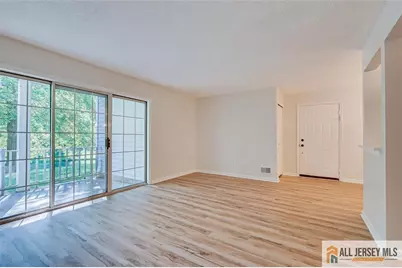 14 Sheffield Court, North Brunswick Township, NJ 08902 - Photo 4