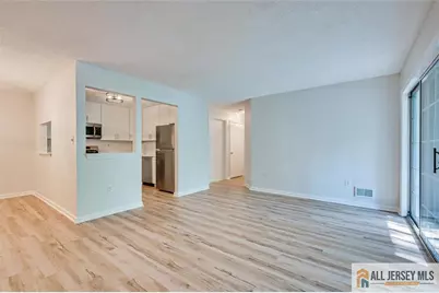 14 Sheffield Court, North Brunswick Township, NJ 08902 - Photo 6