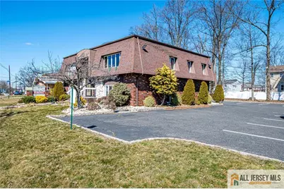 894 Green Street #D, Iselin, NJ 08830 - Photo 2