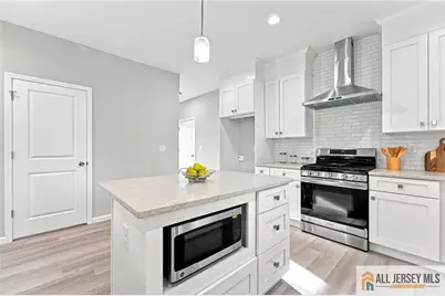 160 Hillside Avenue, Piscataway Township, NJ 08854 - Photo 10