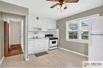 68 Oak Street, Carteret, NJ 07008 - Photo 6