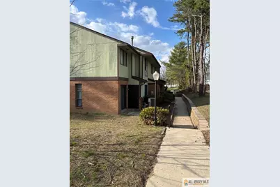 2004 Greenwood Drive, Lindenwold, NJ 08021 - Photo 2