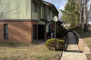 2004 Greenwood Dr, Lindenwold, NJ 08021 - Photo 2