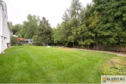 21 Pennington Avenue, Colonia, NJ 07067 - Photo 4