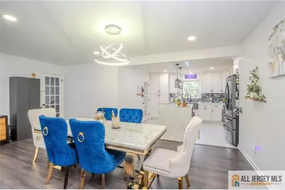 21 Pennington Avenue, Colonia, NJ 07067 - Photo 30