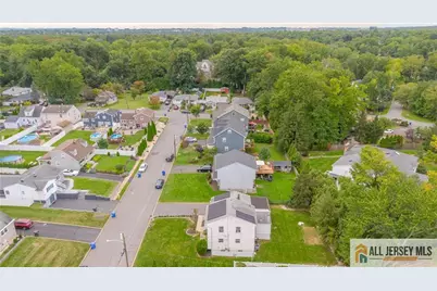 21 Pennington Avenue, Colonia, NJ 07067 - Photo 52