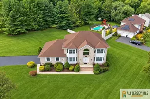 1 Launcelot Ln, Monroe Township, NJ 08831 - Photo 36