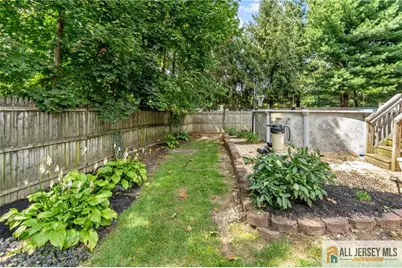 260 Pearl Place, South Plainfield, NJ 07080 - Photo 32