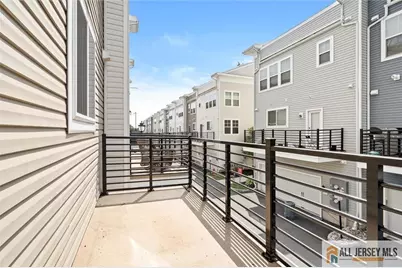 21 Green Street, North Brunswick Township, NJ 08902 - Photo 14