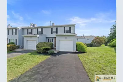 18 Spruce Street #323, Jamesburg, NJ 08831 - Photo 4