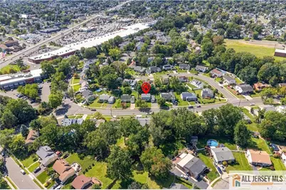 110 Stony Road, Edison, NJ 08817 - Photo 34