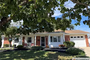 21 Drake Ave, Monroe Township, NJ 08831 - Photo 1