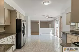 21 Eldridge Dr, East Brunswick Township, NJ 08816 - Photo 20