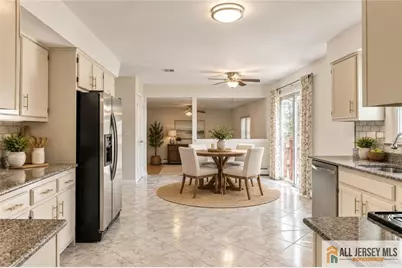 21 Eldridge Drive, East Brunswick Township, NJ 08816 - Photo 14