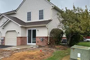 127 Sassafras Ct, North Brunswick Township, NJ 08902 - Photo 32