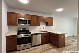127 Sassafras Ct, North Brunswick Township, NJ 08902 - Photo 12