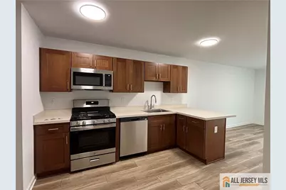 127 Sassafras Court, North Brunswick Township, NJ 08902 - Photo 10