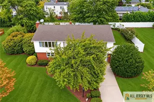 18 Lincoln Ave, East Brunswick Township, NJ 08816 - Photo 4