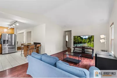 92 Woodbury Road, Edison, NJ 08820 - Photo 14