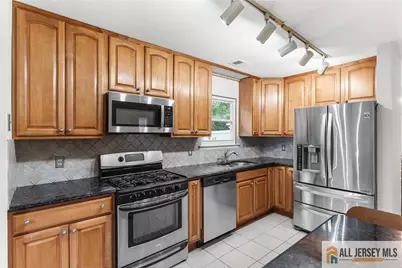 92 Woodbury Road, Edison, NJ 08820 - Photo 12