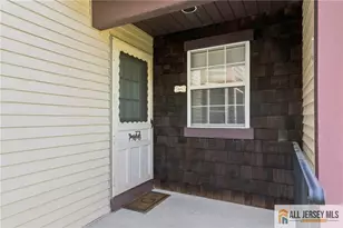 8 Rothwell Dr, Monroe Township, NJ 08831 - Photo 4